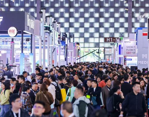 Latest company news about Chengdu I-ReHealth Medical Device Co., Ltd. блистает на DenTech China 2025 в Шанхае